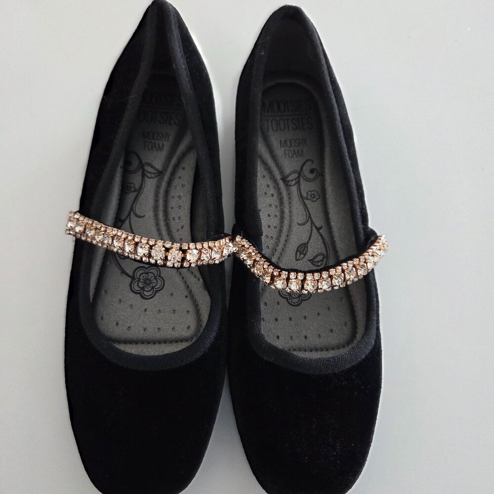 NWOT Mootsies Tootsies Velvet Shoes 7